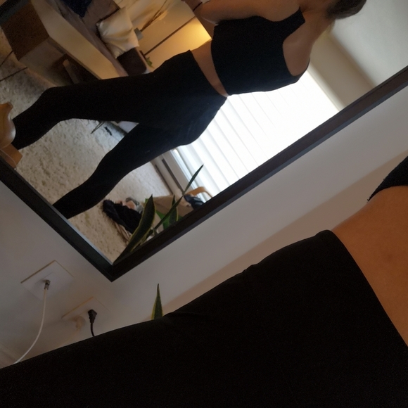 Victoria Sport medium black leggings - Picture 5 of 5